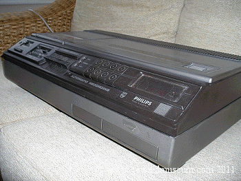The Philips N1502 VCR.