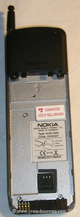 Nokia 2110 cell phone